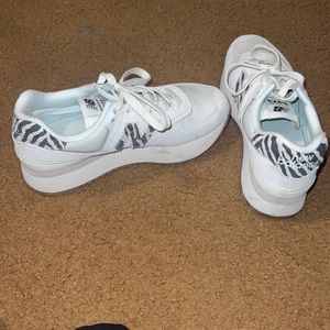 New Balance 574 stacked